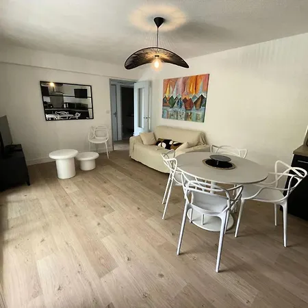 Le Deauville - - Proche Hippodrome Mae-2291 Apartment